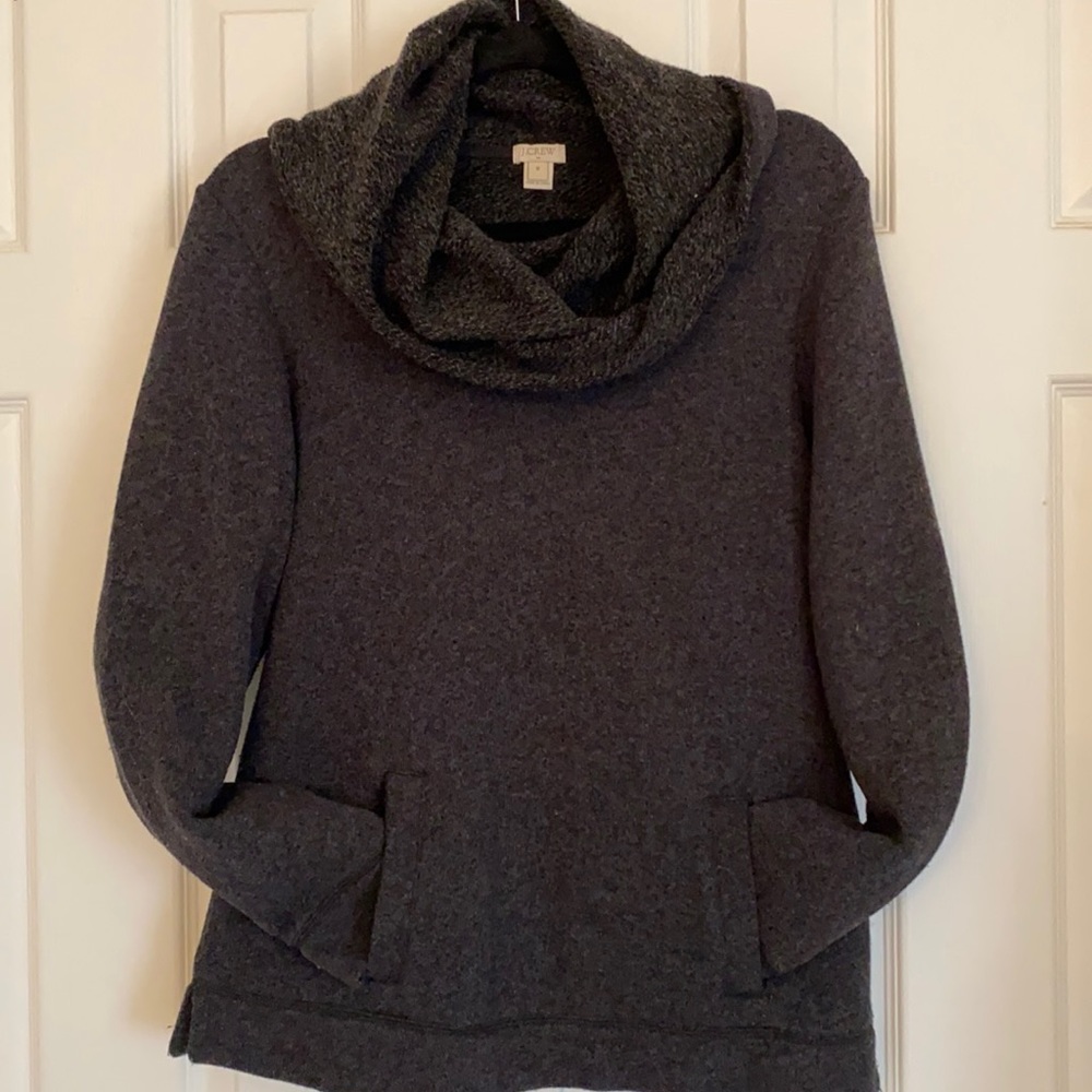 SOLD - J Crew cozy top